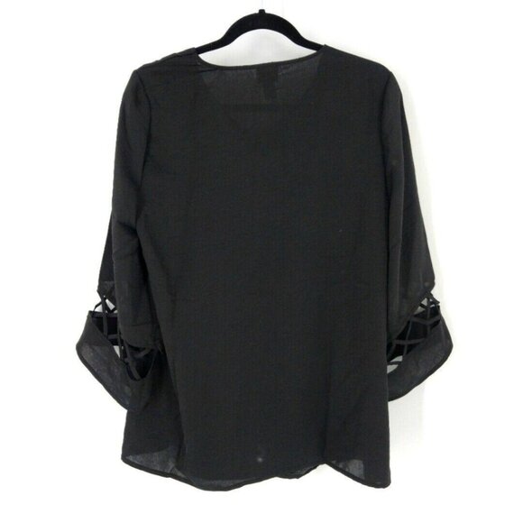Chicos Top Blouse Size 0 Womens Small Black Popover Latice Detail Bell Sleeve‎ - Picture 2 of 8
